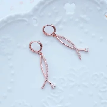 交叉魚型晶鑽&times;吊墜耳扣