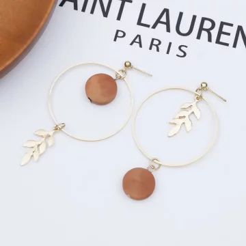 圓形原木橄欖葉圓環&times;吊墜耳環