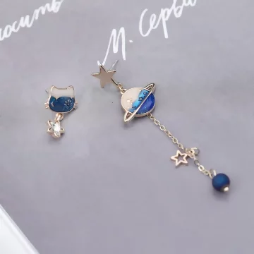 漸變色萌貓星球&times;不對稱吊墜耳環