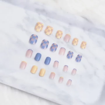 粉藍黃糖果格子亮面×穿戴式手指甲片×二十四入 