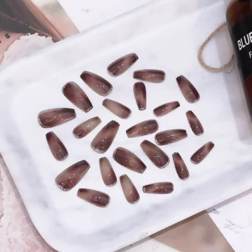 琥咖暈染銀邊閃粉&times;穿戴式手指甲片&times;二十四入