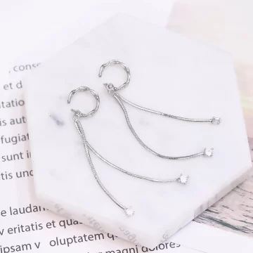 鏤空麻花流蘇垂鑽&times;U型耳骨夾