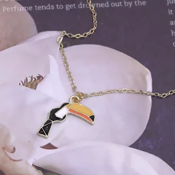 熱帶大嘴鳥&times;鎖骨項鍊