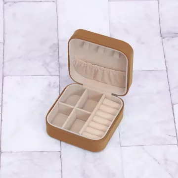 細紋皮革&times;拉鍊飾品盒&times;咖啡