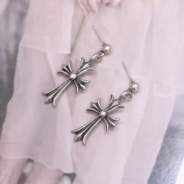 哥德黑十字×吊墜耳環