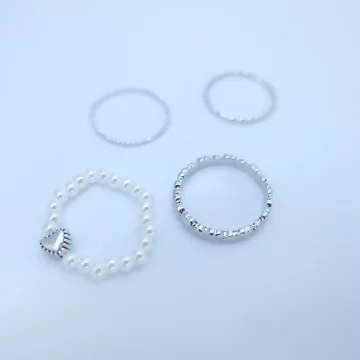 素雅愛心珍珠&times;四套件戒指組&times;銀色