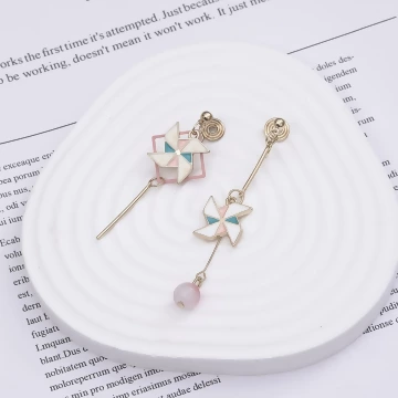 紙風車直桿&times;不對稱蚊香盤U型耳夾