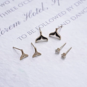 美麗晶鑽人魚尾巴&times;三套件耳環組