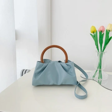 圓提把皺折小包×斜背包×藍色