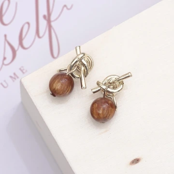 打結棕圓珠×蚊香盤U型耳夾