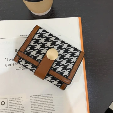 千鳥紋布面皮革×三折短皮夾×棕咖
