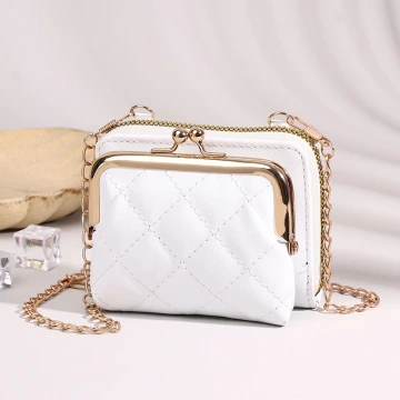菱格紋口金包&times;可斜背&times;雙層可拆&times;拉鍊短皮夾&times;白色