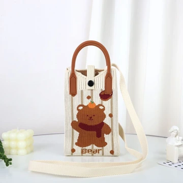 橘子小熊×針織×斜背包