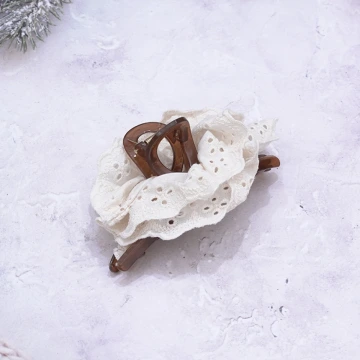 復古米白蕾絲琥珀色×鯊魚夾