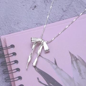 925銀飾&times;蝴蝶結緞帶&times;鎖骨項鍊