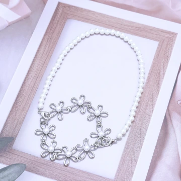 銀色珍珠雛菊&times;飲料杯繩&times;珍珠提把