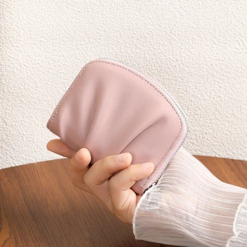 簡約抓皺感&times;拉鍊零錢包&times;粉紅