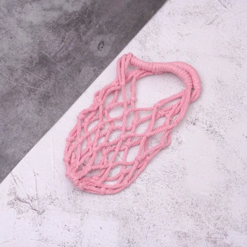 素色鏤空網編&times;飲料水瓶提袋&times;粉紅