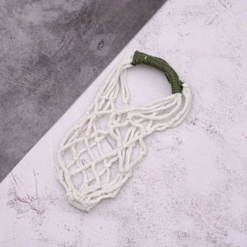 撞色鏤空網編×飲料水瓶提袋×綠白