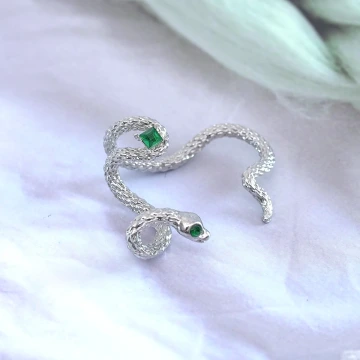 綠眼纏繞小蛇×右耳單邊耳掛