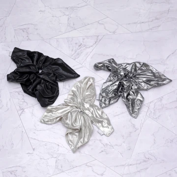 科技液態金屬感×大腸圈髮束×共三色