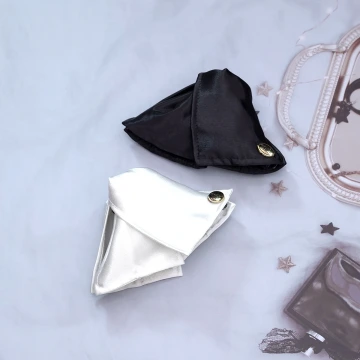 緞面包覆極簡風&times;鯊魚夾&times;共二色