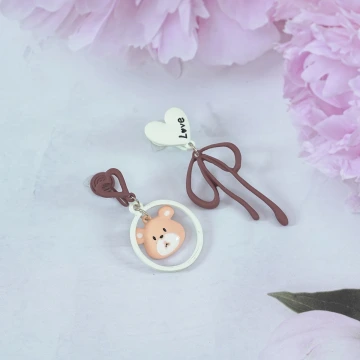 LOVE小熊蝴蝶結&times;不對稱蚊香盤U型耳夾