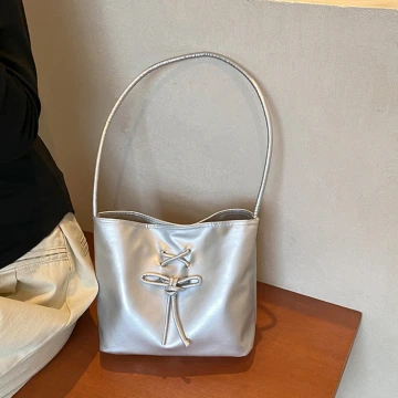 結繩甜美皮革包×肩背包×銀色