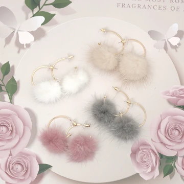 C字水貂毛&times;吊墜耳環&times;共四色