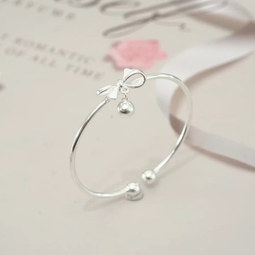 925銀飾&times;蝴蝶領結小鈴鐺&times;開口手環