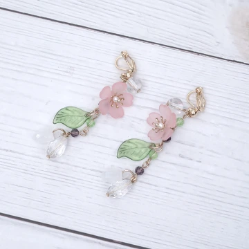 桃花盛開&times;三角耳夾