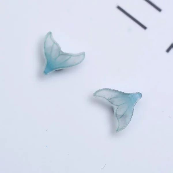 鯨魚擺尾×磁吸耳夾/口罩裝飾小物