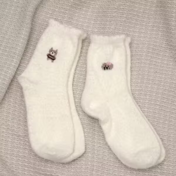 小熊白色毛襪&times;中筒襪&times;二雙套件襪子組