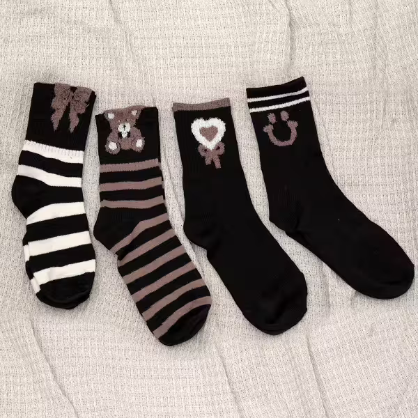 熊熊笑臉蝴蝶結愛心×中筒襪×四雙套件襪子組