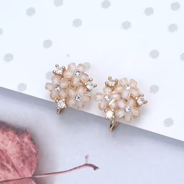 花簇&times;蚊香盤U型耳夾