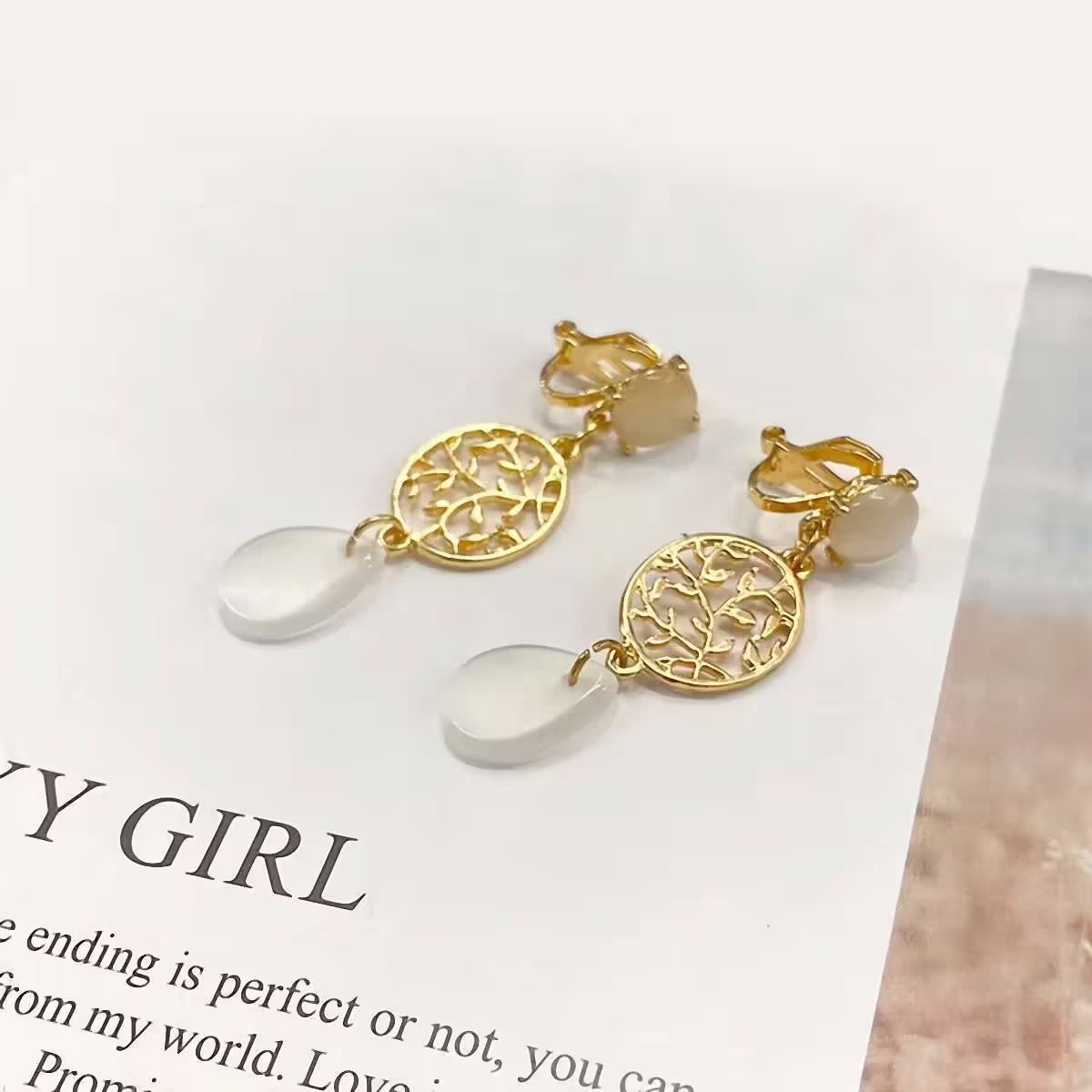 鏤空樹貓眼石水滴×三角耳夾-第2張