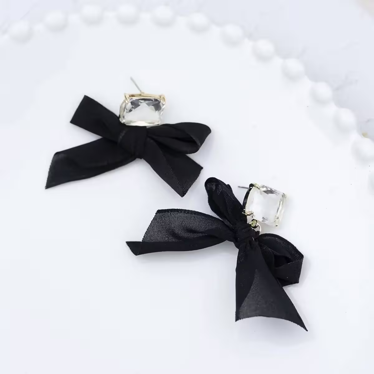 黑緞帶蝴蝶結方晶×吊墜耳環-第2張