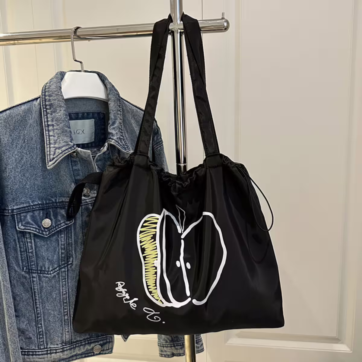 大蘋果印花束口袋×肩背包×黑色-第3張