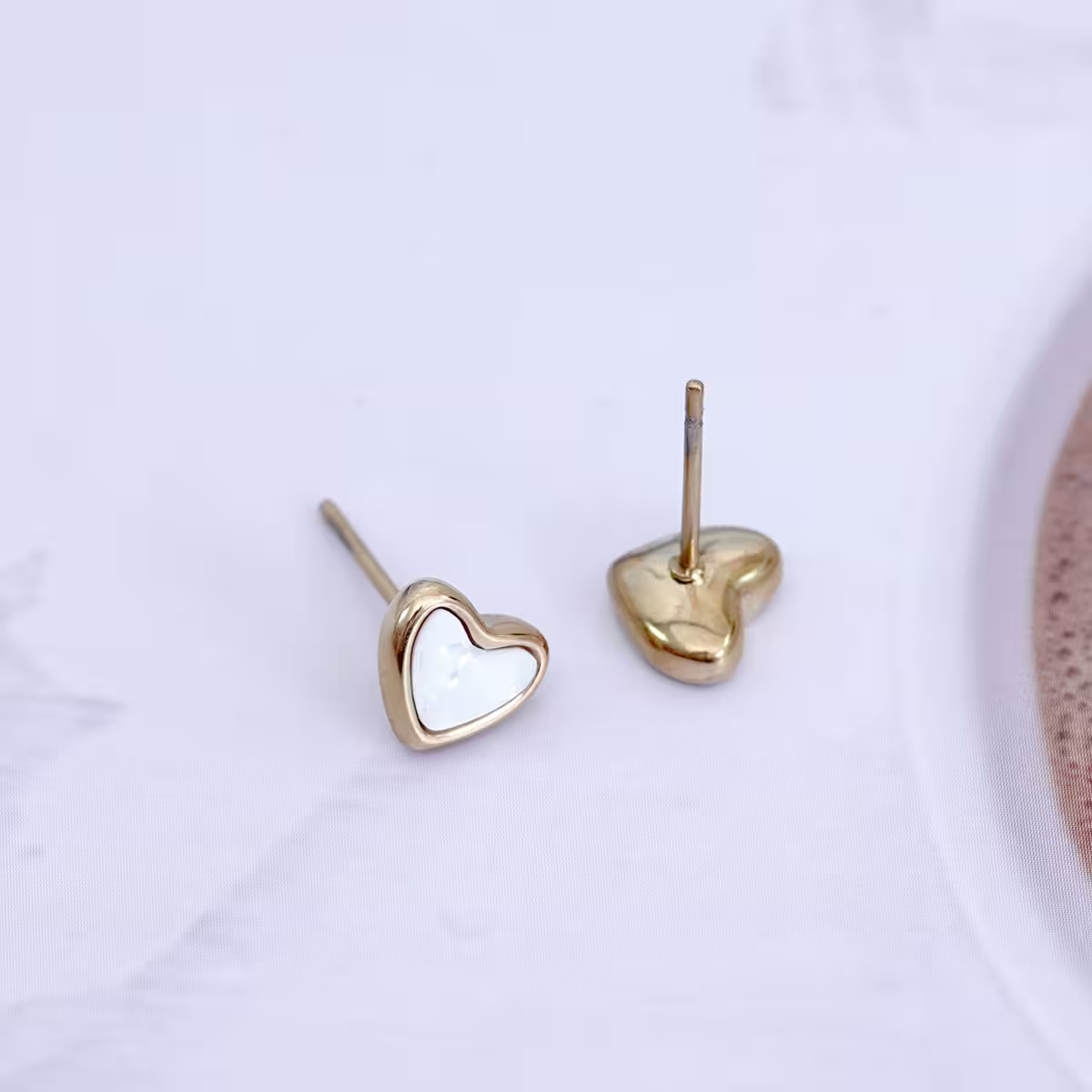鋼飾×白色愛心×耳釘×金色-第4張