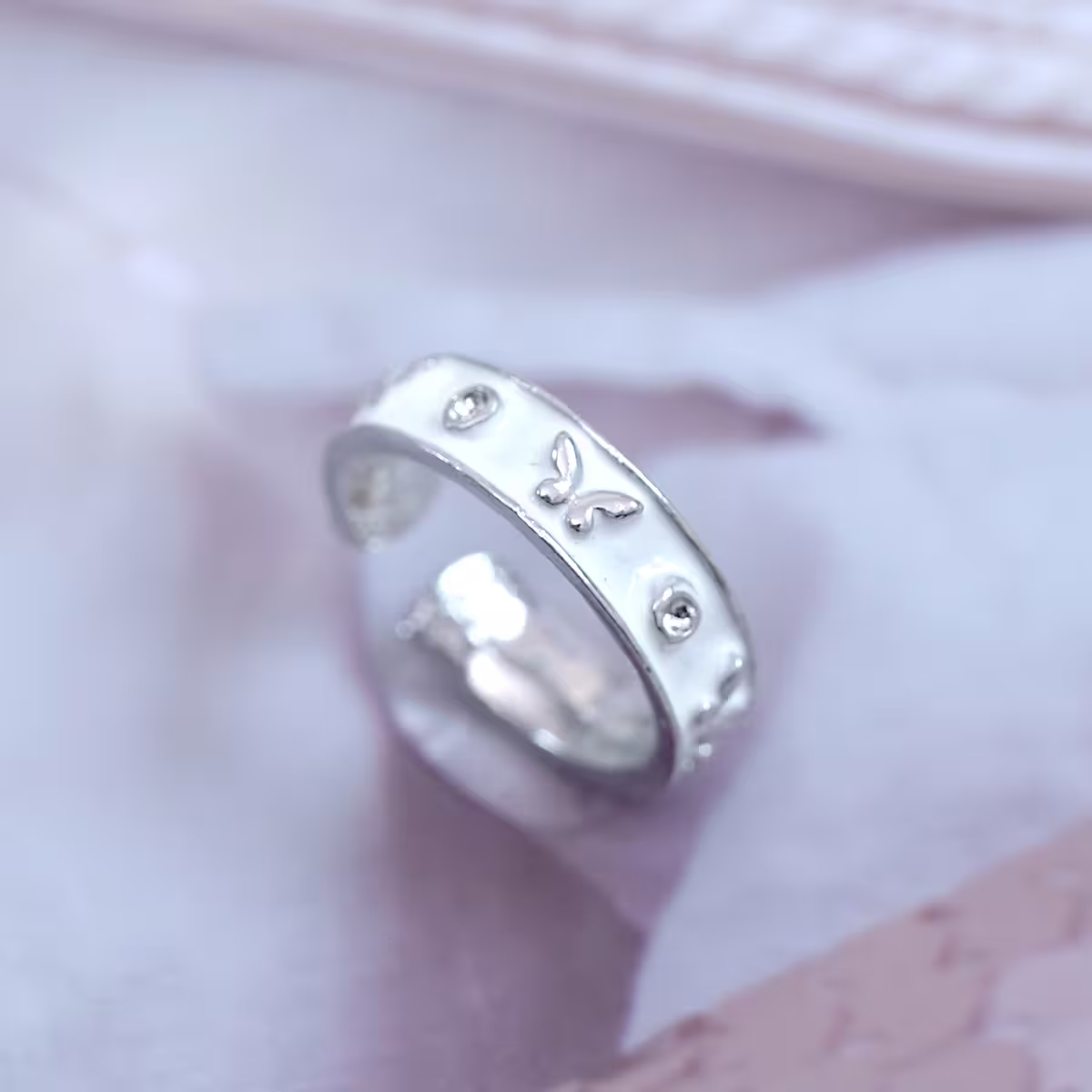 溫柔白色小蝴蝶×開口戒指-第2張