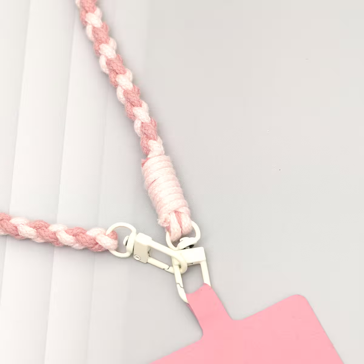 細繩雙色小麻花&times;手機斜背雙勾掛繩&times;深粉+淡粉-第3張