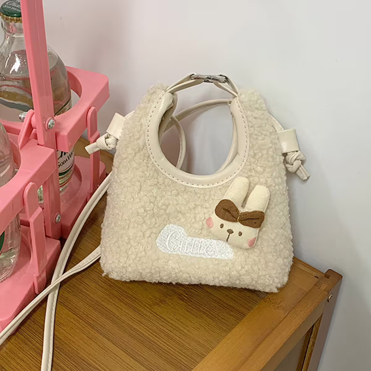 Cutie小兔羊羔捲毛&times;斜背包&times;白色-第2張