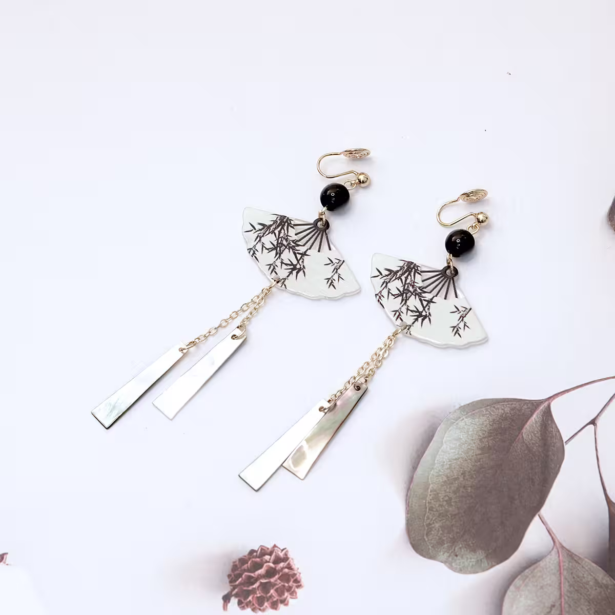 竹影古扇&times;蚊香盤U型耳夾-第1張