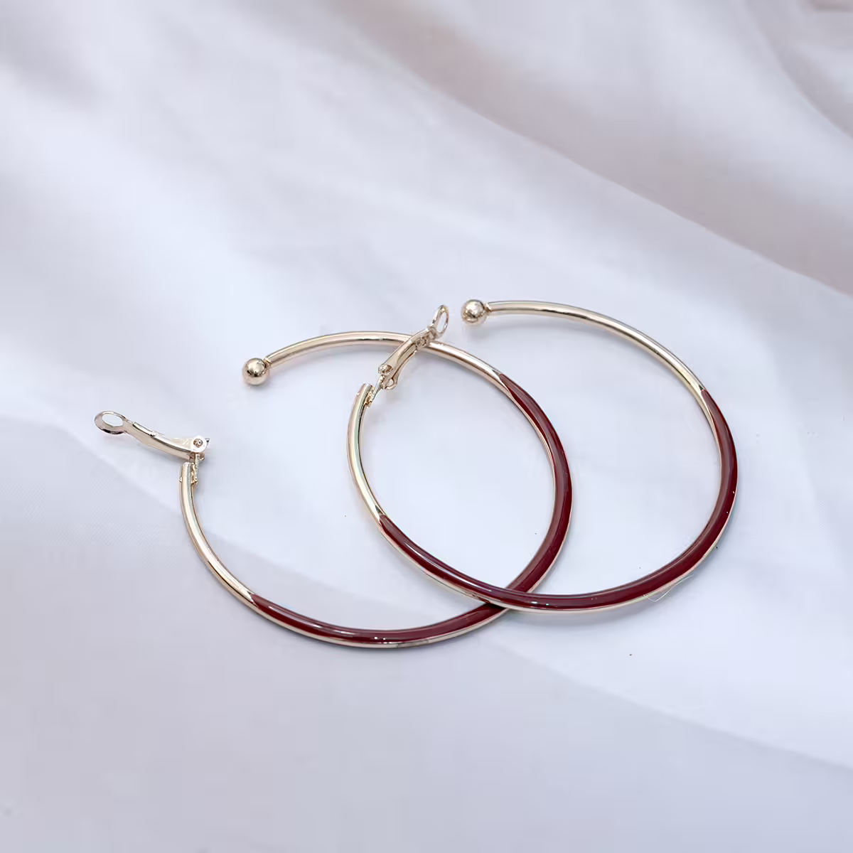 金屬大紅圈&times;三角耳夾-第1張