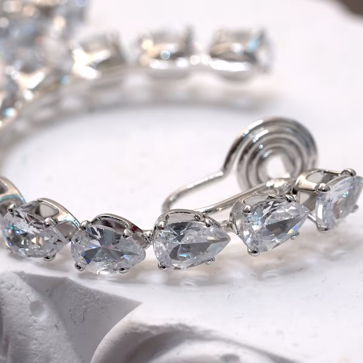 鑲鑽圓環&times;蚊香盤U型耳夾-第5張