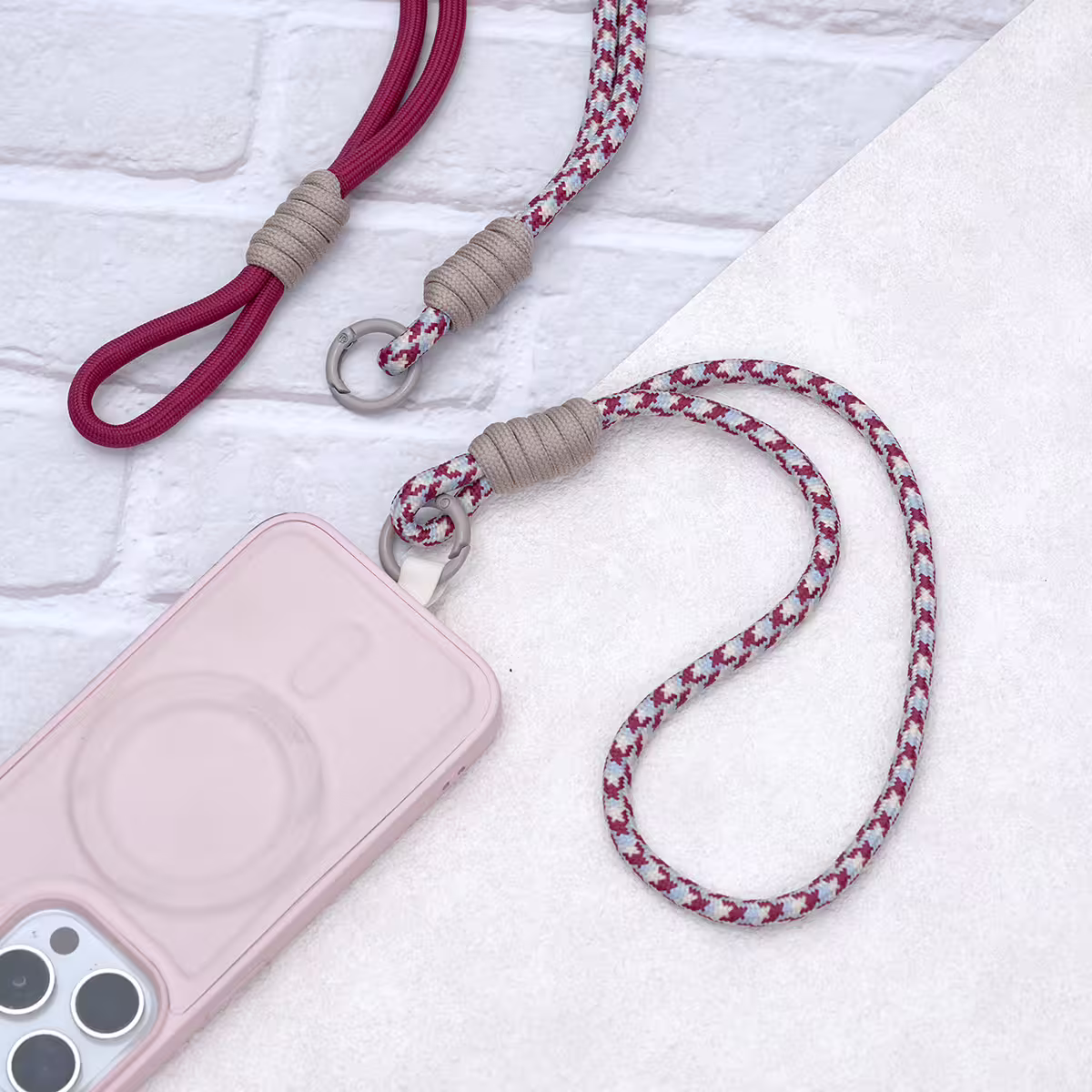 可延長運動風撞色&times;手機斜背&腕帶&times;兩用掛繩&times;紅藍紋理-第5張