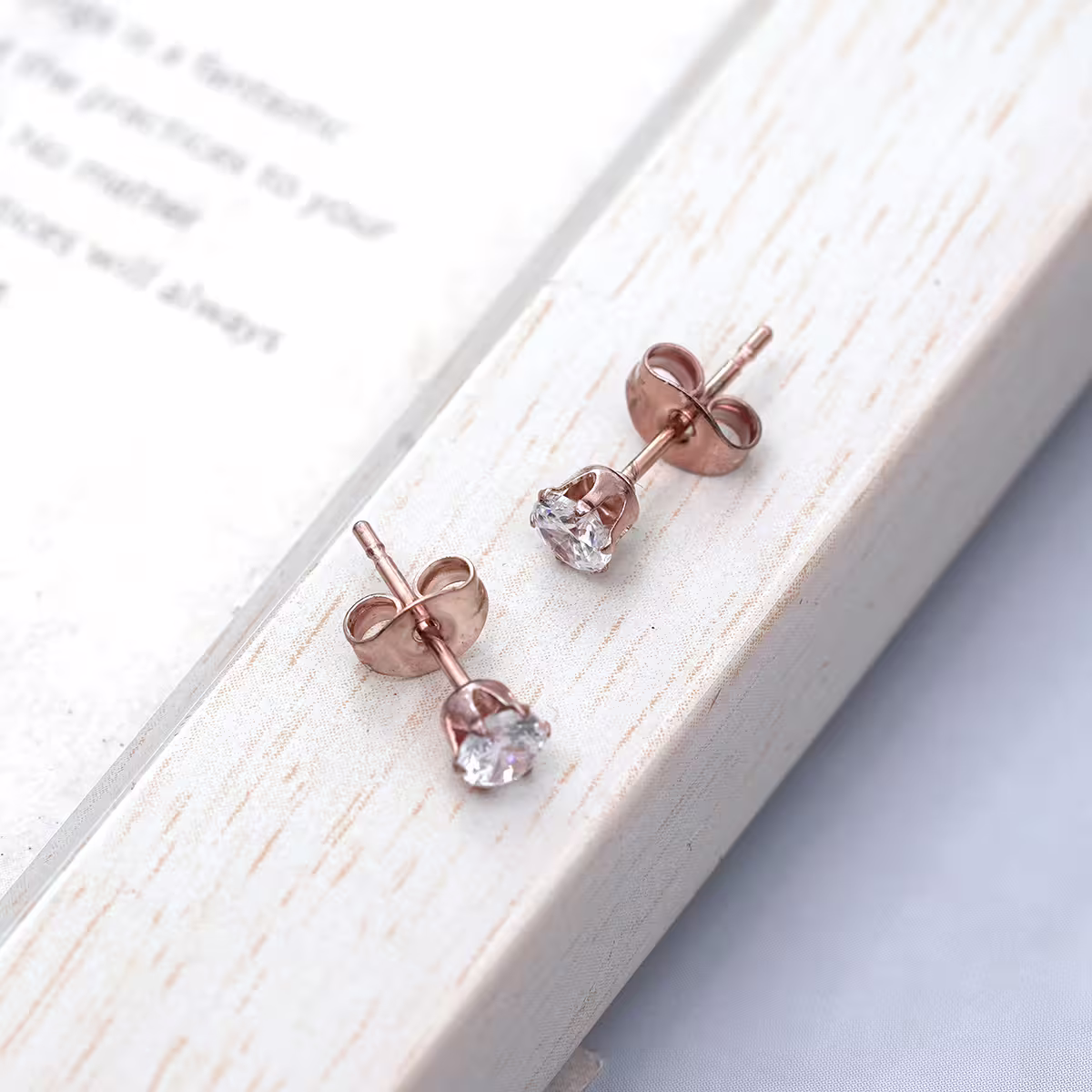 鋼飾&times;單鑽&times;耳釘&times;共三色-第4張