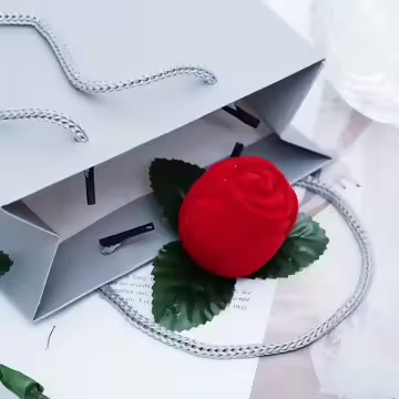 玫瑰花×適用戒指/小耳釘×絨布盒