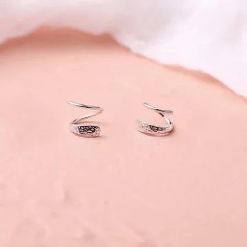 925銀針×螺旋線條×耳勾.avif