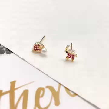 晶鑽小鹿與珍珠帽×不對稱耳環